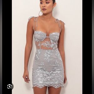 lucy in the sky “Elsie Lace Corset Dress in Silver”